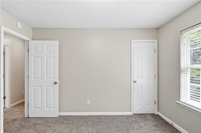 6716 Delaware Bend, Fairburn, GA 30213