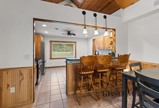 5449 Holton Road, Dalton Twp, MI 49457