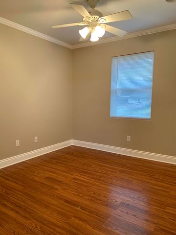 1001 Michael St, Patterson, LA 70392