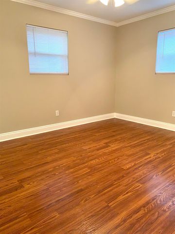 1001 Michael St, Patterson, LA 70392