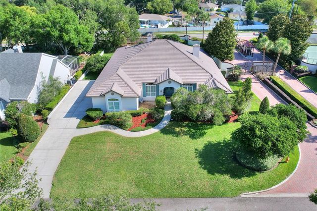 5019 LAKE IN THE WOODS BOULEVARD, Lakeland, FL 33813