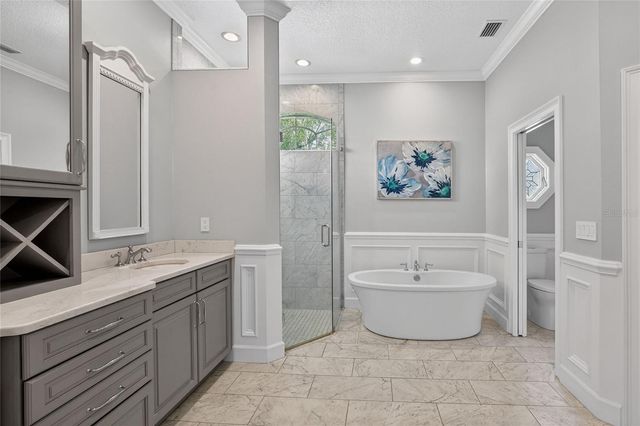 5019 LAKE IN THE WOODS BOULEVARD, Lakeland, FL 33813