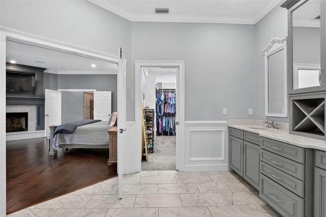 5019 LAKE IN THE WOODS BOULEVARD, Lakeland, FL 33813