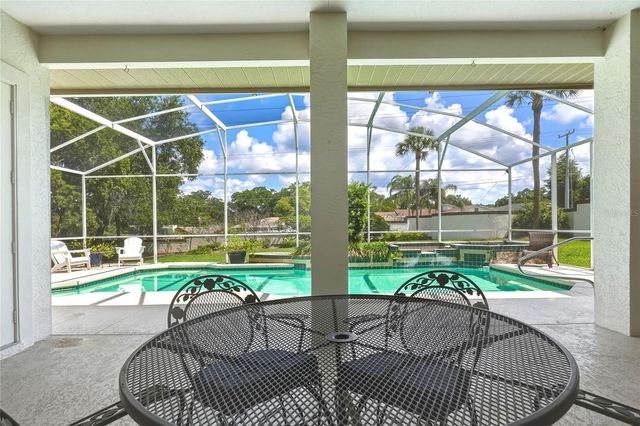 5019 LAKE IN THE WOODS BOULEVARD, Lakeland, FL 33813