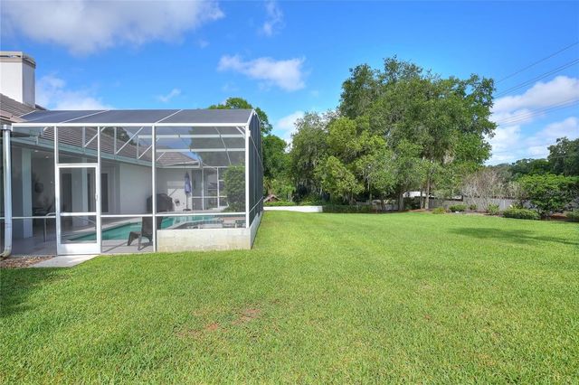 5019 LAKE IN THE WOODS BOULEVARD, Lakeland, FL 33813