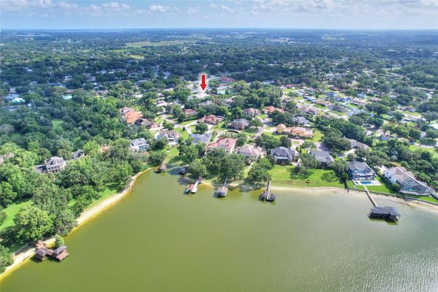 5019 LAKE IN THE WOODS BOULEVARD, Lakeland, FL 33813