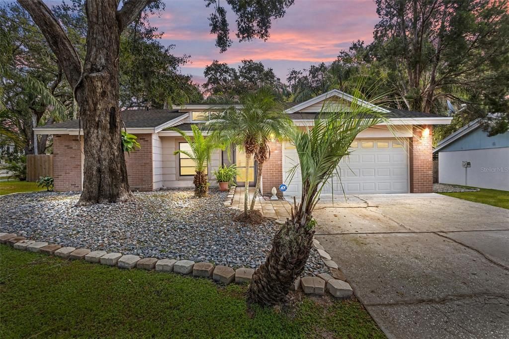 1613 LONG POND DRIVE, Valrico, FL 33594