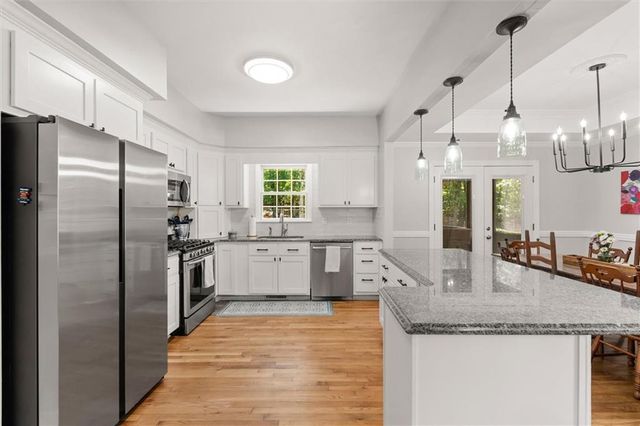 135 E Clinton Drive SW, Rome, GA 30165