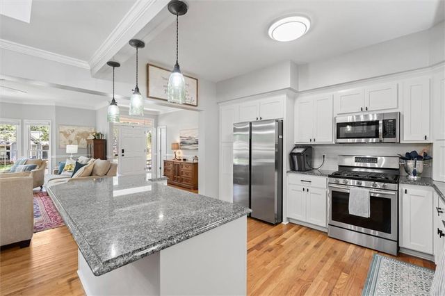 135 E Clinton Drive SW, Rome, GA 30165