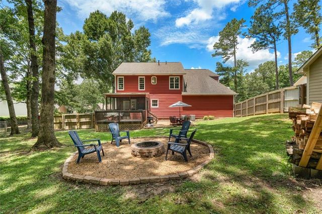 135 E Clinton Drive SW, Rome, GA 30165