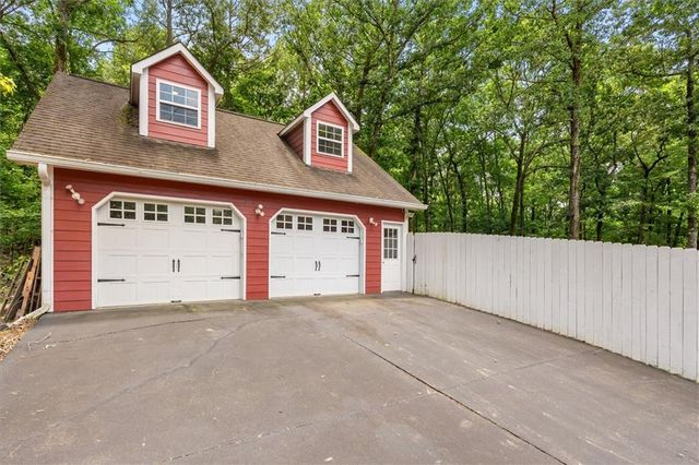 135 E Clinton Drive SW, Rome, GA 30165