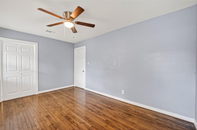 11226 Huggins Drive, Houston, TX 77035