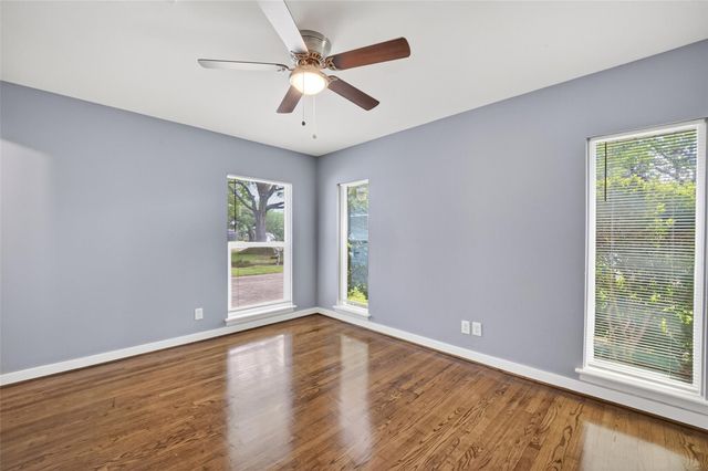 11226 Huggins Drive, Houston, TX 77035