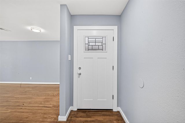 11226 Huggins Drive, Houston, TX 77035
