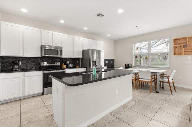 701 LAS FUENTES DRIVE, Kissimmee, FL 34746