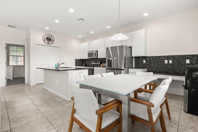 701 LAS FUENTES DRIVE, Kissimmee, FL 34746
