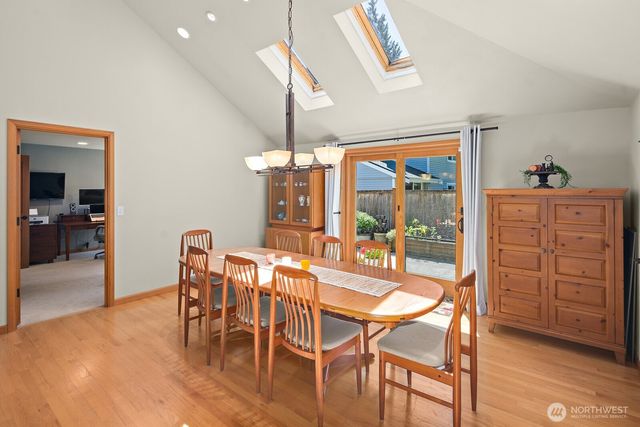 4529 168th Avenue SE, Bellevue, WA 98006