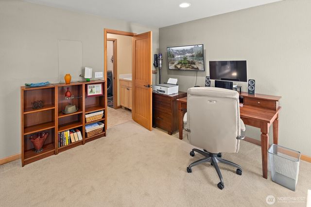4529 168th Avenue SE, Bellevue, WA 98006