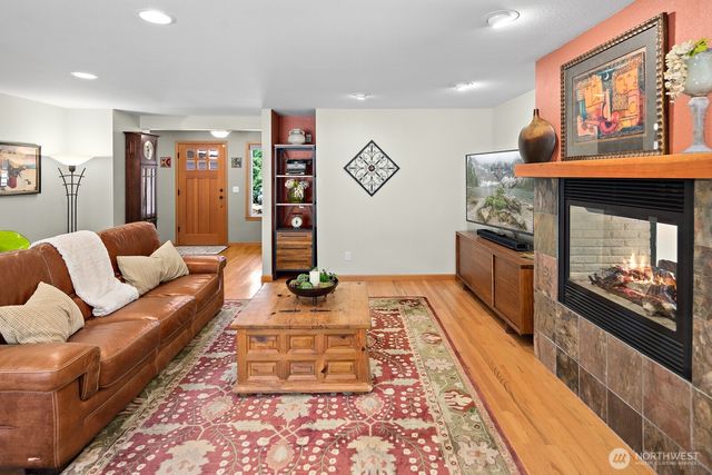 4529 168th Avenue SE, Bellevue, WA 98006