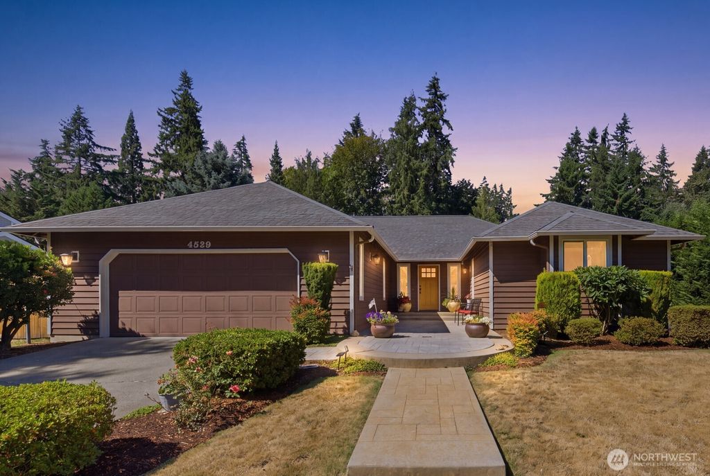 4529 168th Avenue SE, Bellevue, WA 98006
