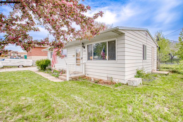 972 LA VERDE ST, Layton, UT 84041