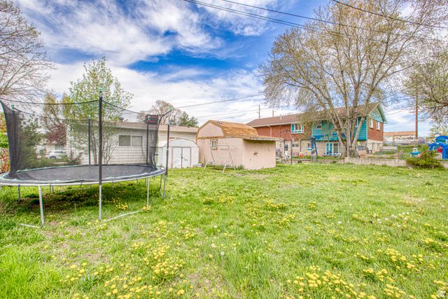 972 LA VERDE ST, Layton, UT 84041