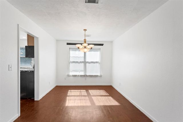 3915 Ashwood Drive, Pearland, TX 77584
