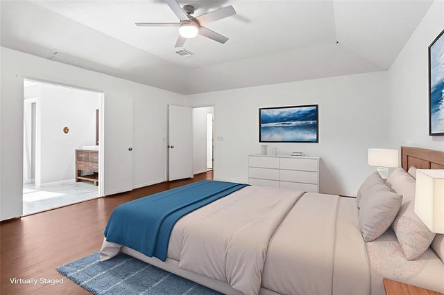 3915 Ashwood Drive, Pearland, TX 77584