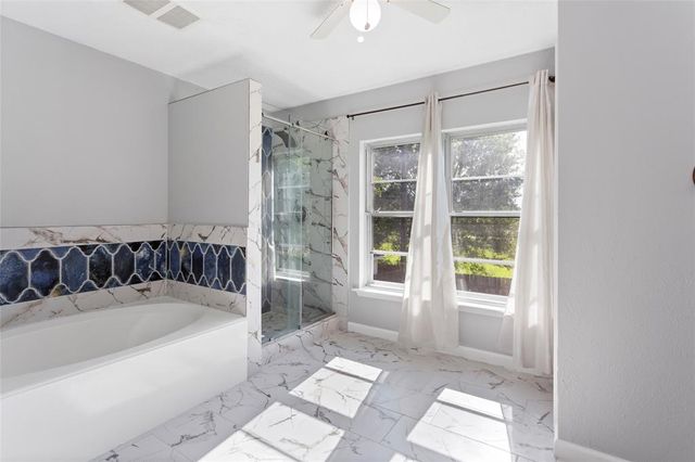 3915 Ashwood Drive, Pearland, TX 77584