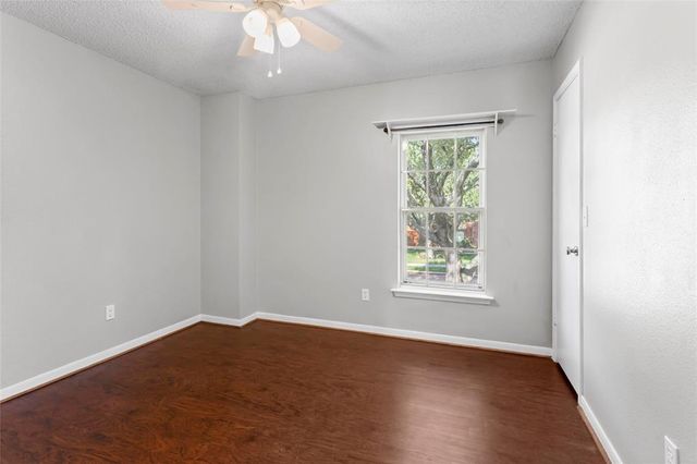 3915 Ashwood Drive, Pearland, TX 77584