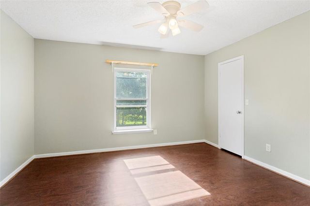 3915 Ashwood Drive, Pearland, TX 77584