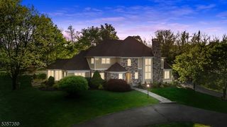 6 Wintermute Farm Lane, Tewksbury Twp., NJ 08833