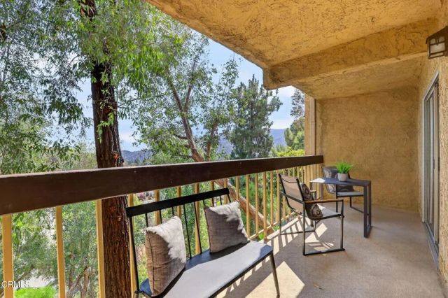 3481 Stancrest Drive 126, Glendale, CA 91208