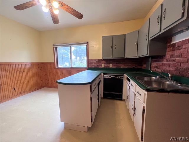 199 Potters Road, Buffalo, NY 14220
