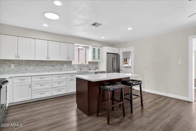 8725 E JACKRABBIT Road, Scottsdale, AZ 85250