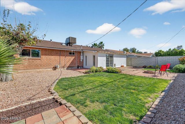 8725 E JACKRABBIT Road, Scottsdale, AZ 85250