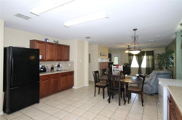 13042 Barbarosa Drive, Frisco, TX 75035