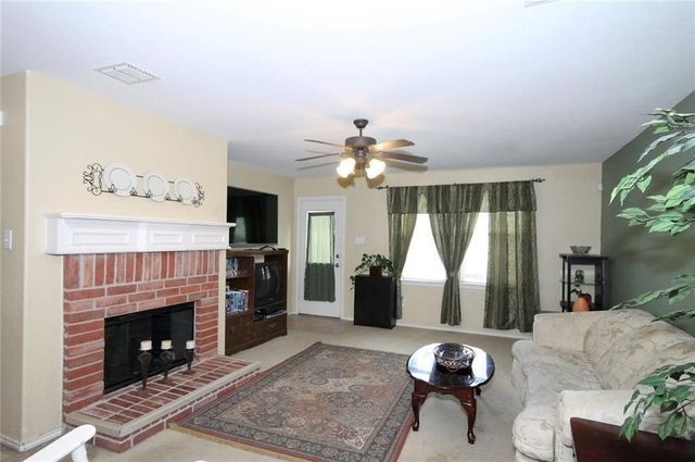 13042 Barbarosa Drive, Frisco, TX 75035