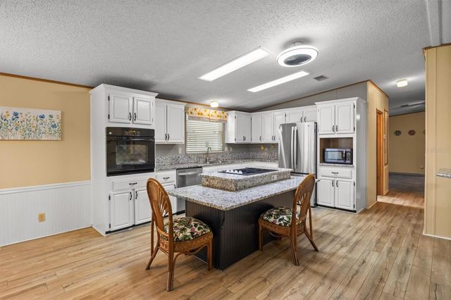 6627 WESTCHESTER DRIVE NE, Winter Haven, FL 33881