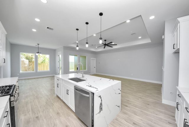 4606 Iroquois Drive, Pasadena, TX 77504
