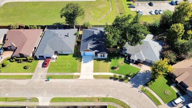 4606 Iroquois Drive, Pasadena, TX 77504