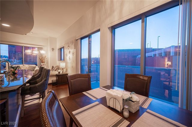 200 West Sahara Avenue 501, Las Vegas, NV 89102