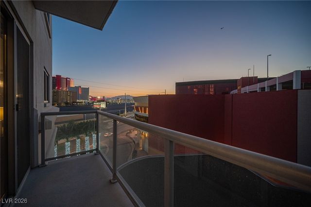 200 West Sahara Avenue 501, Las Vegas, NV 89102