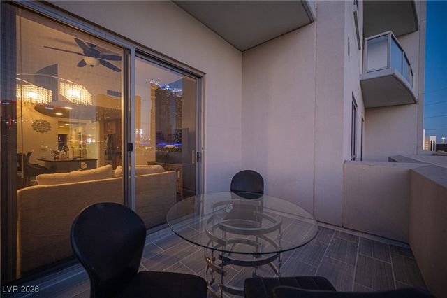 200 West Sahara Avenue 501, Las Vegas, NV 89102