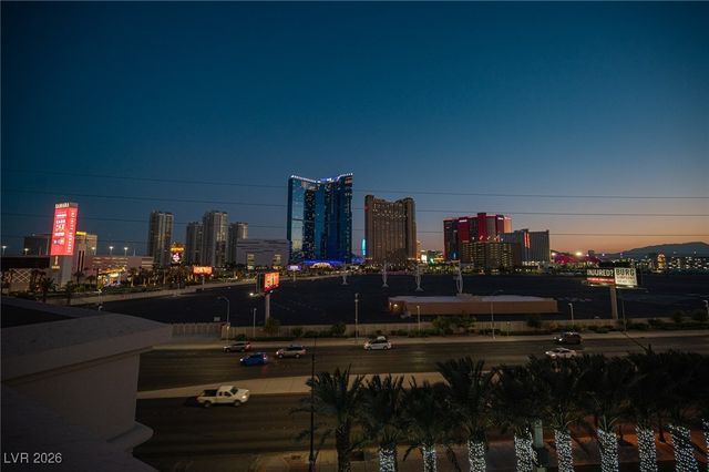 200 West Sahara Avenue 501, Las Vegas, NV 89102