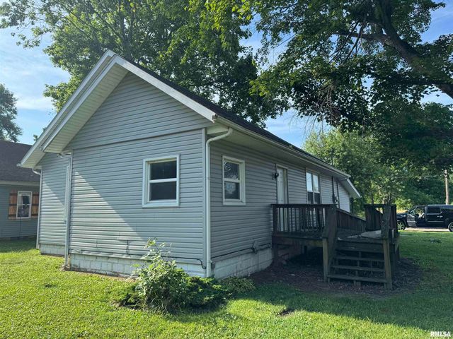 1420 W CHERRY Street, Herrin, IL 61948