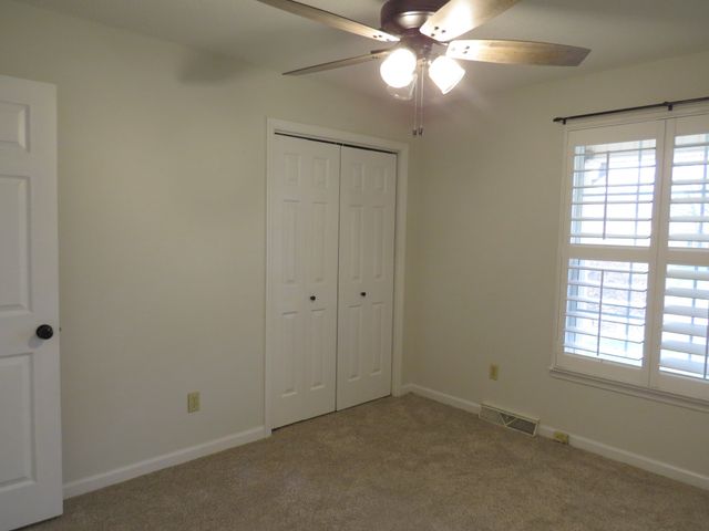 6006 Clifton Dr, Columbia, TN 38401