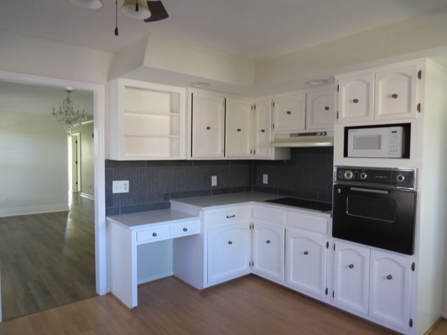 6006 Clifton Dr, Columbia, TN 38401