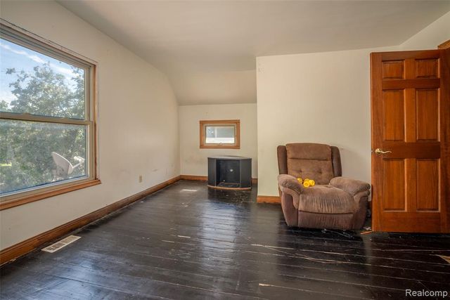 224 S Pennsylvania Avenue, Lansing, MI 48912