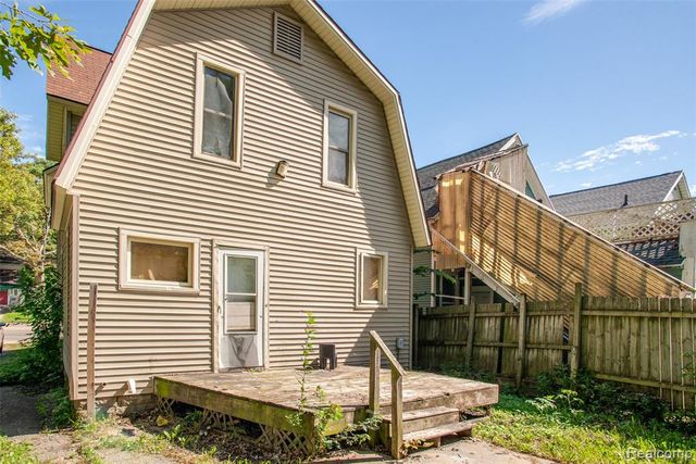 224 S Pennsylvania Avenue, Lansing, MI 48912